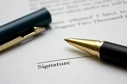 Vertragsunterschrift Vertragsrecht Landsberg am Lech
