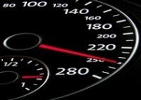 Tacho bei 250 km/h Anwalt Verkehrsrecht - Landsberg am Lech
